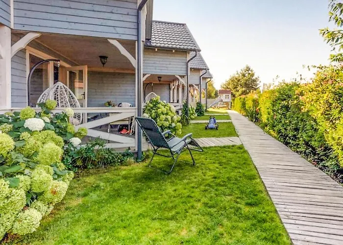 2 Bedroom Pet Friendly In *